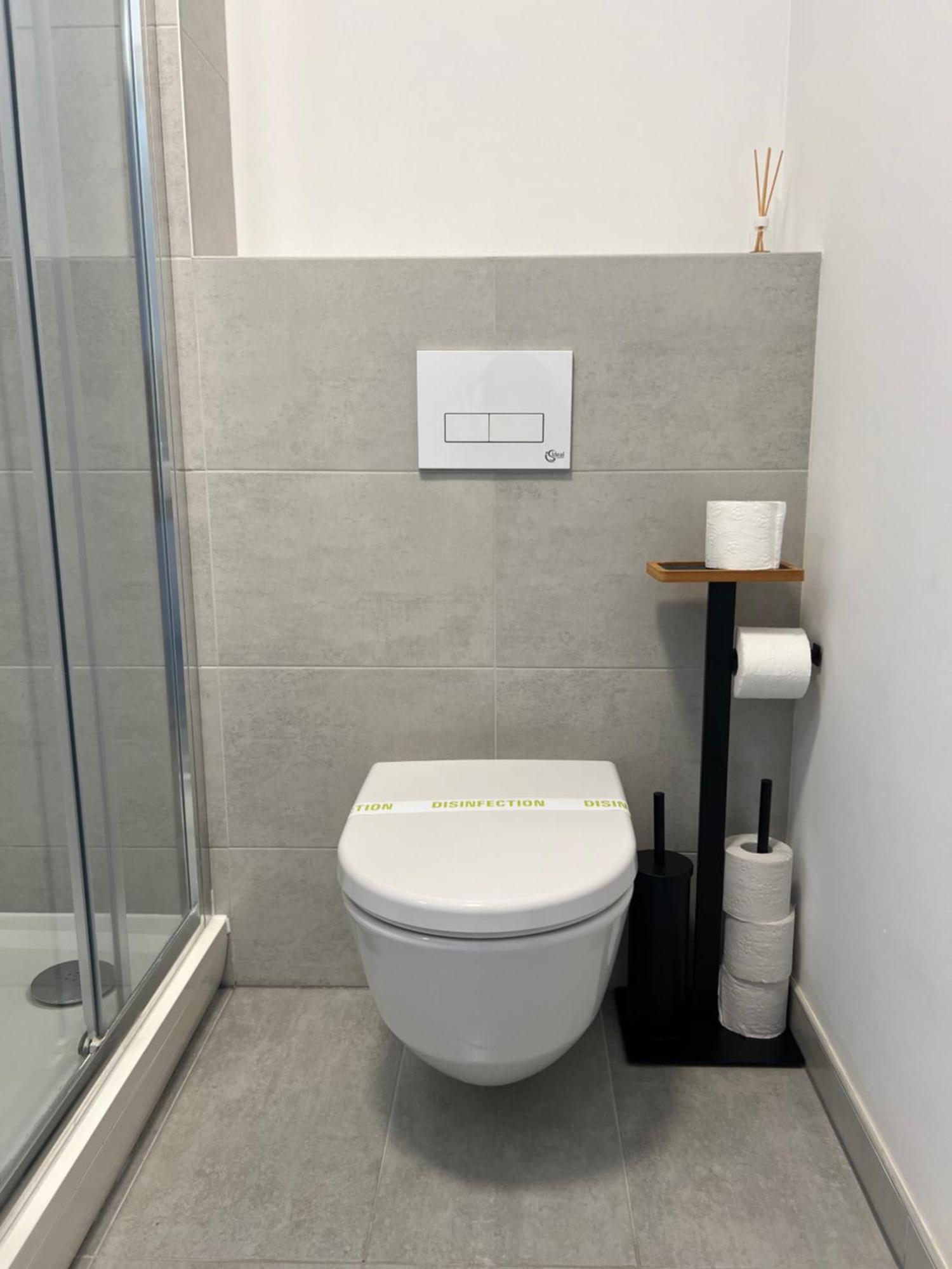 Skau Piano Family & Business Apartment Free Parking Bratislava Exterior photo